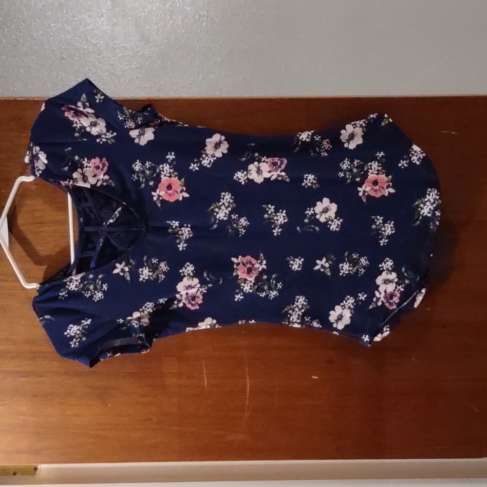 Blue floral print shirt